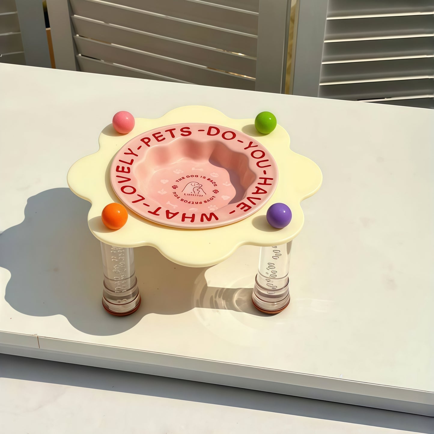 Dopamine Petal Pet Bowl with Acrylic Stand