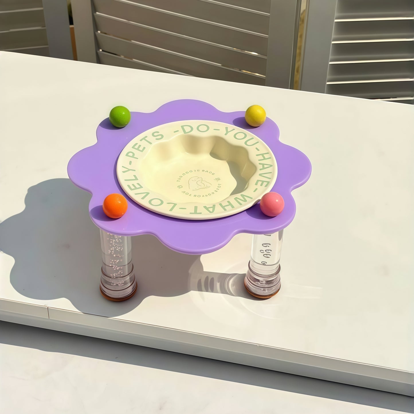Dopamine Petal Pet Bowl with Acrylic Stand
