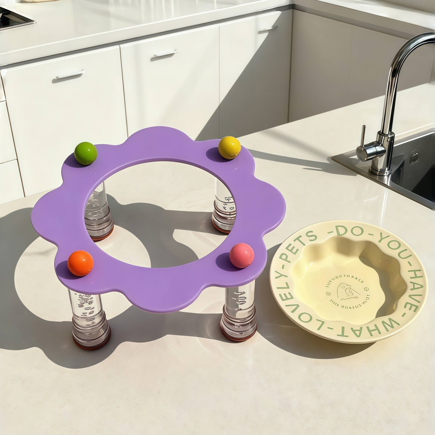 Dopamine Petal Pet Bowl with Acrylic Stand
